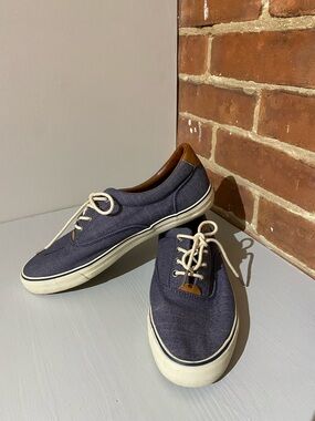 G.H. Bass & Co. Navy Canvas Sneakers